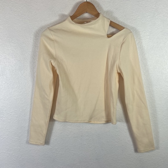 New nwt Anthropologie cream cutout detail top S - Picture 5 of 7